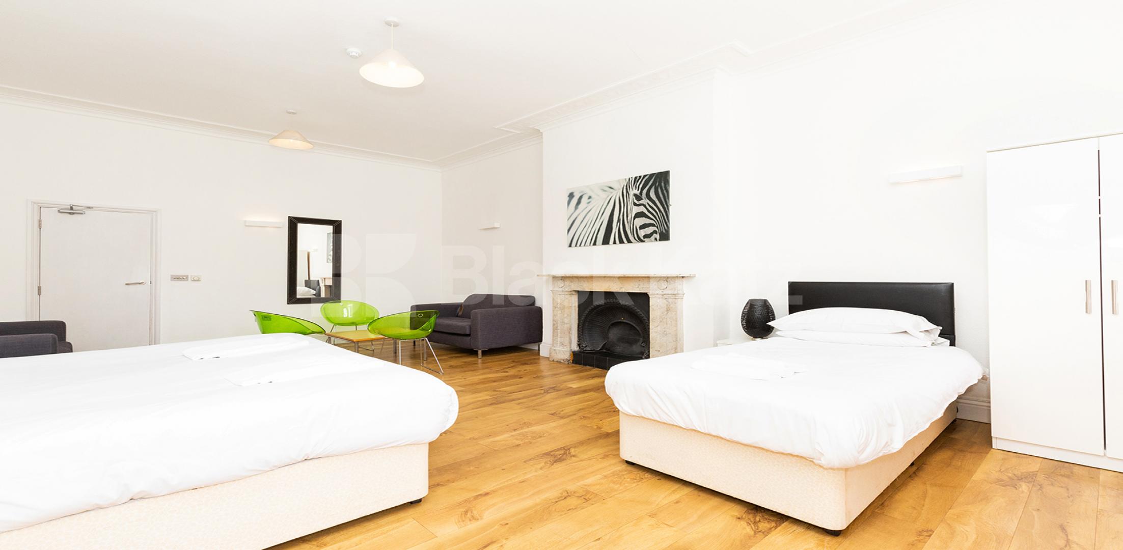 			LOCATION LOCATION LOCATION !!!, 1 Bedroom, 1 bath, 1 reception Apartment			 BYNG PLACE WC1E, RUSSELL SQUARE - EUSTON  FITZROVIA